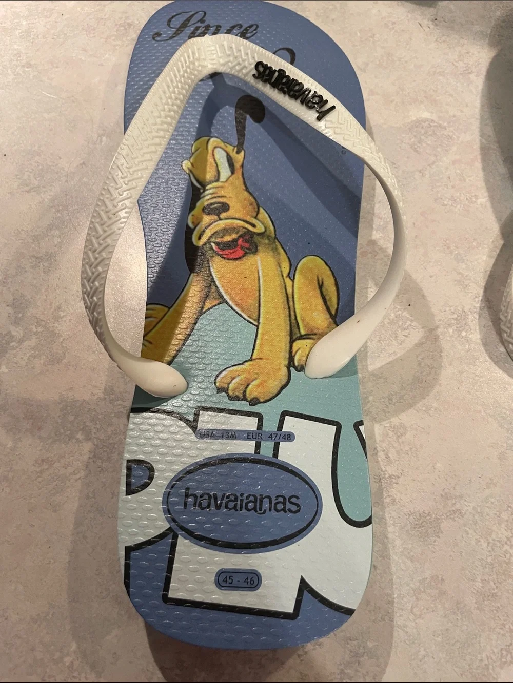 Havaianas Pluto Graphic Flip Flops - Light Blue, Yellow & White